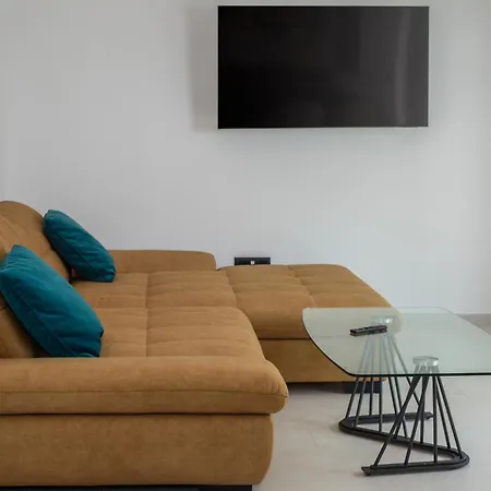 Blue Horizon شقة ماكارسكا