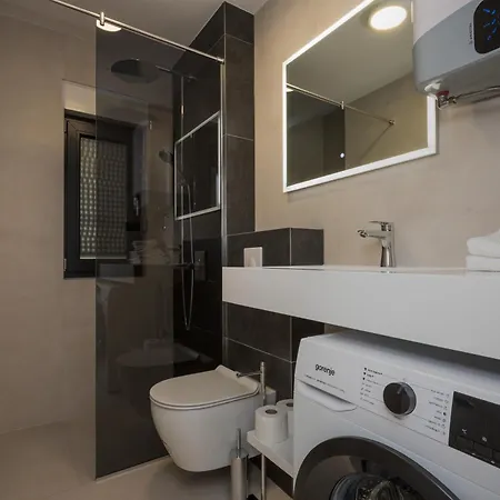 Blue Horizon 아파트 *