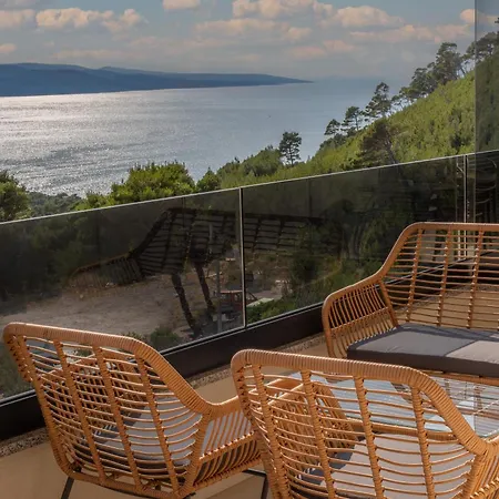 Blue Horizon * Makarská