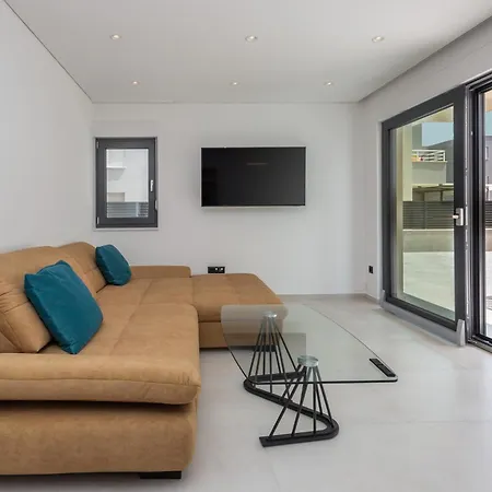 Apartment Blue Horizon